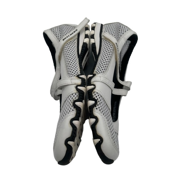 Skechers White Black Active Sightsee Bikers Sneakers Size 6 Girl's - Picture 5 of 7